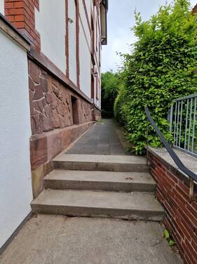 Zugang - Mehrfamilienhaus, Wohnhaus mit 600,00 m&sup2; in Eschwege zum Kaufen