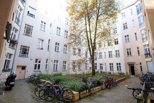 Innenhof nach vorne - 