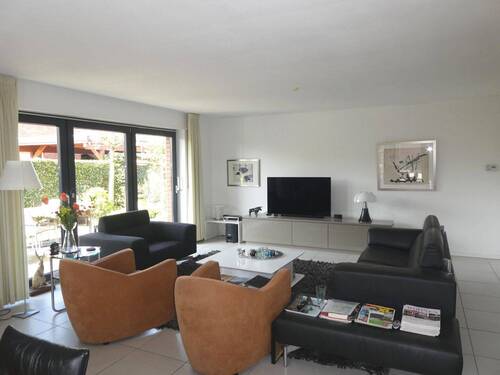 Wohn- und Esszimmer - 