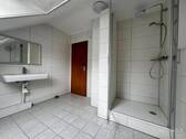 Badezimmer - 3 Zimmer Etagenwohnung in Ebhausen
