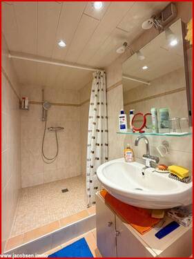 Dusche im Heizungsraum - 