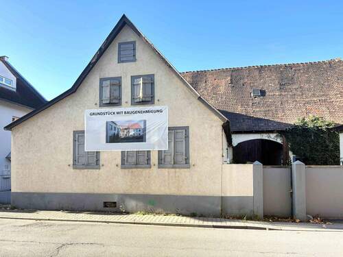 Grundstücksansicht - Projektgrundstück in Mannheim: Abriss & Neubau eines Mehrfamilienhauses möglich