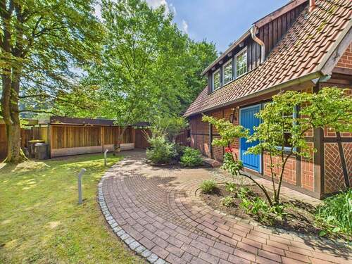 Eingangsbereich Anliegerwhg. - 