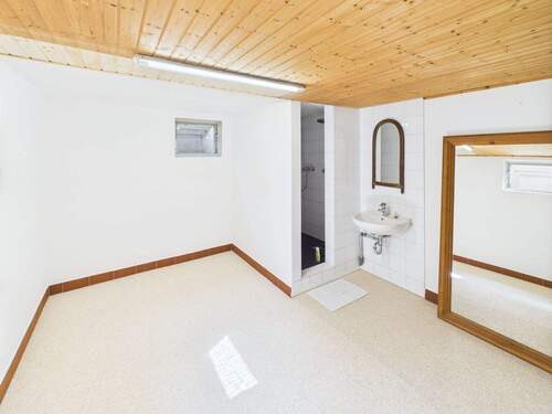 Badezimmer im Keller - 