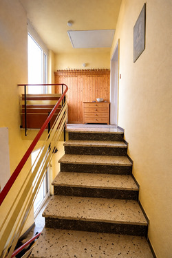 Hausflur - 8 Zimmer Mehrfamilienhaus, Wohnhaus in Grunern Staufen im Breisgau