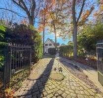 Wohntraum in herrlicher Ruhe - 1.099.000,00 EUR Kaufpreis, ca.  220,10 m² Wohnfläche in Hamburg (PLZ: 22393) Sasel