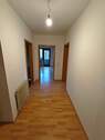 Flur Wohnung 1. OG. - Etagenwohnung mit 110,00 m&sup2; in Gersfeld (Rhön) zur Miete