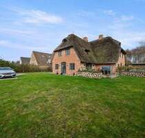 Hochwertige Doppelhaushälfte unter Reet in List (Ferienwohnen) - List auf Sylt