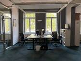 Büroraum - Offene Arbeitsplätze im Gründerzeithaus am Karli - flexibel & zentral