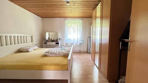 Schlafzimmer - Etagenwohnung mit 57,00 m&sup2; in Gaildorf / Unterrot zur Miete