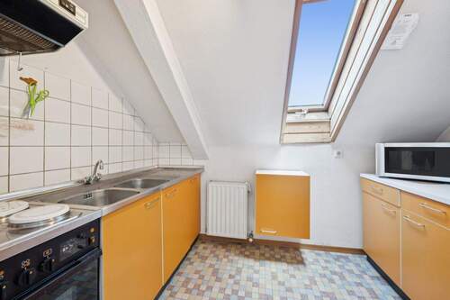 Küche im Dachgeschoss - 