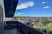 Balkon_II - 6 Zimmer Doppelhaushälfte zum Kaufen in Riedering