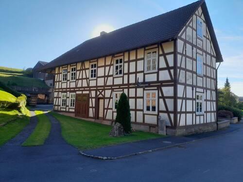 Außenansicht Werkstatt - Mehrfamilienhaus, Wohnhaus mit 220,00 m&sup2; in Hessisch Lichtenau / Reichenbach zum Kaufen