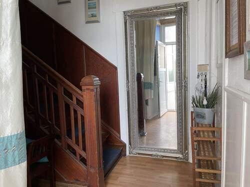 Eingangsbereich - 5 Zimmer Mehrfamilienhaus, Wohnhaus in Wesselburen