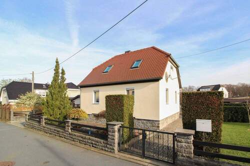 Hausansicht - Tolles Einfamilienhaus mit Garten - Ihr neues Zuhause in idyllischer Lage von Königsbrück