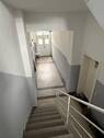 Treppenhaus zum Eingang - 