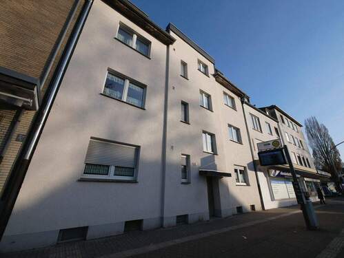 Außenansicht - Renovierte & gemütliche 2,5 Raum-Dachgeschosswohnung mit Tageslichtbad & Gartennutzung in Hassel