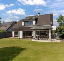 Geräumiges Einfamilienhaus mit bezugsfertiger Einliegerwohnung und großem Grundstück - Mörfelden-Walldorf