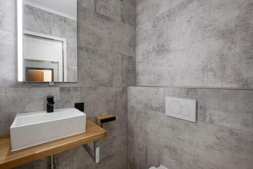 Gäste-WC Einlieger Wohnung - 