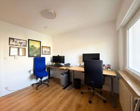 Büro - Etagenwohnung mit 68,00 m&sup2; in Ostfildern zum Kaufen