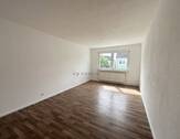 Wohnzimmer - Ein Zuhause mit Charakter- Charmante 2-Raum-Wohnung in Bad Sülze!