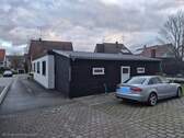 Schuppen(Keller) + Stellplatz - 