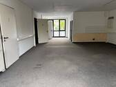 Eingangsbereich - Halle in Göttingen zur Miete