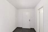 Flur - 1 Zimmer Terrassenwohnung zum Kaufen in München