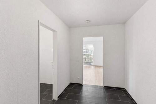 Flur - 1 Zimmer Terrassenwohnung in München