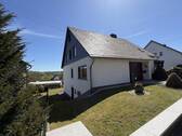 Seitenansicht - 6 Zimmer Mehrfamilienhaus, Wohnhaus in Hardt