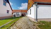 Zufahrt - 