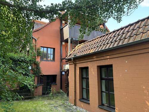 Rückansicht Haupthaus - 