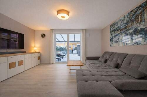 Wohnzimmer - 5 Zimmer Reihenmittelhaus in Berlin