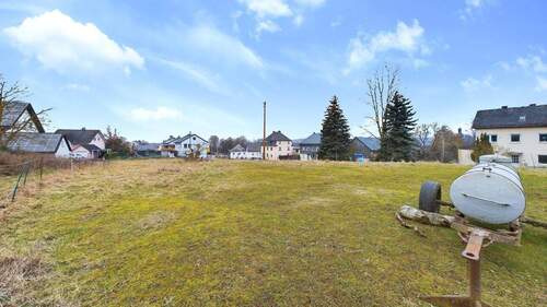 Bild 2 - Grundstück zum Kaufen in Holzhausen