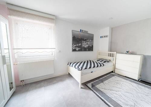Kinderzimmer 2 - Etagenwohnung mit 130,00 m&sup2; in Edingen-Neckarhausen zum Kaufen