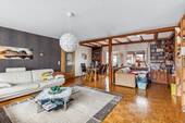 Wohnbereich - 9 Zimmer Mehrfamilienhaus, Wohnhaus zum Kaufen in Kriftel