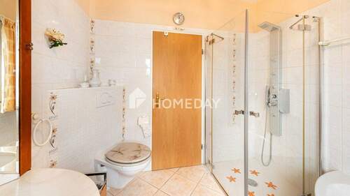 1. OG Badezimmer 3 - 