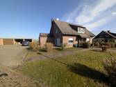 Seitenansicht - 5 Zimmer Mehrfamilienhaus, Wohnhaus zum Kaufen in Suhlendorf
