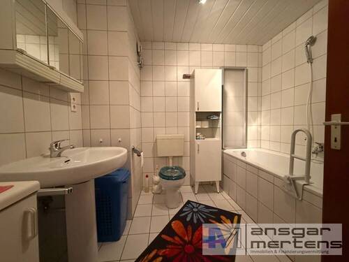 Badezimmer Dachgeschoss - 