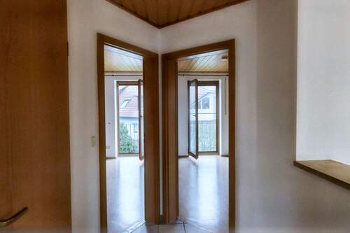 NEU Flur - 