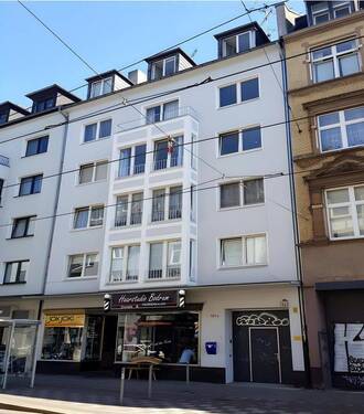 Hausansicht - Gepflegte 2,5-Zimmer-Wohnung in Düsseldorf Flingern-Nord