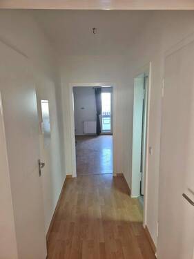Flur - 2 Zimmer Etagenwohnung zur Miete in Düsseldorf