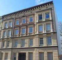 Ab sofort zu haben: Gemütliche Singlewohnung mit Balkon (Hofseite), sep. Küche, Laminat & Badewanne - Magdeburg Sudenburg