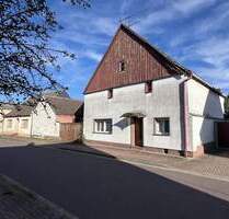 Vierseitenhof mit Charakter - große Werkstatt , Sanierungspotenzial zw. Magdeburg und Berlin - Tucheim