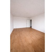 WG geeignet: 3-Zimmer Wohnung in Liederbach am Taunus mit Blick ins Grüne