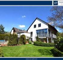 Elegantes Anwesen in schöner Wohnsiedlung mit Pool und herrlichem Garten! - Lichtenau