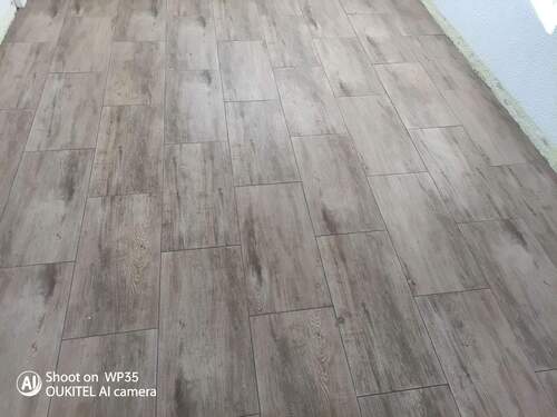 Fußboden gefliest - 