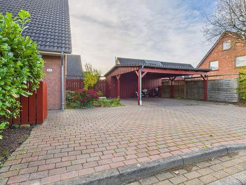 Außenansicht - Mehrfamilienhaus, Wohnhaus mit 312,00 m&sup2; in Husum zum Kaufen