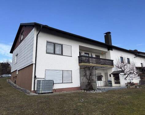 Ansicht Süden - 1 Zimmer Mehrfamilienhaus, Wohnhaus zum Kaufen in Eggenfelden