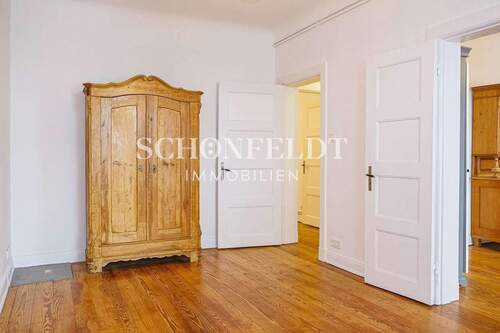 Wohnzimmer - 3 Zimmer Etagenwohnung zum Kaufen in Hamburg